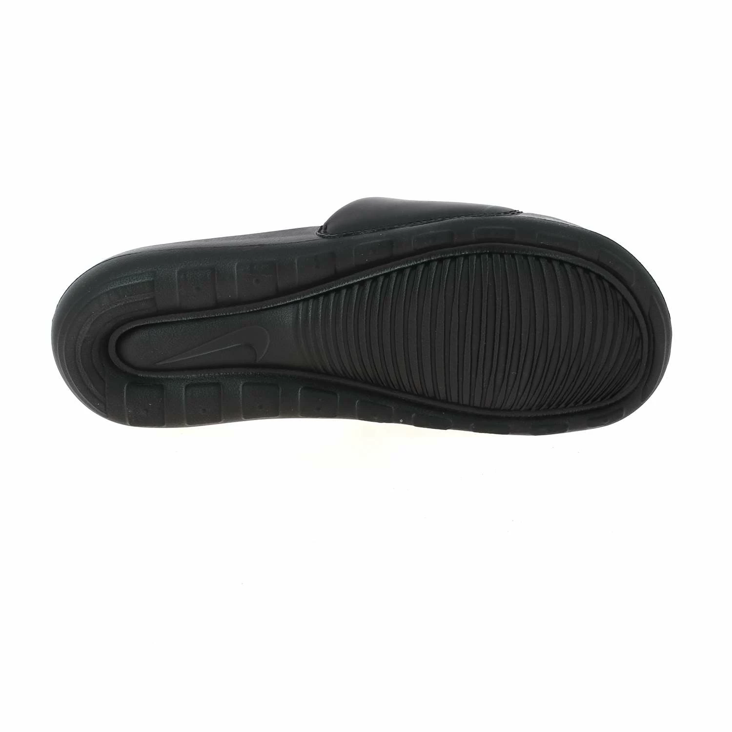 NIKE VICTORI ONE 8 NIKE VICTORI ONE – Image 6